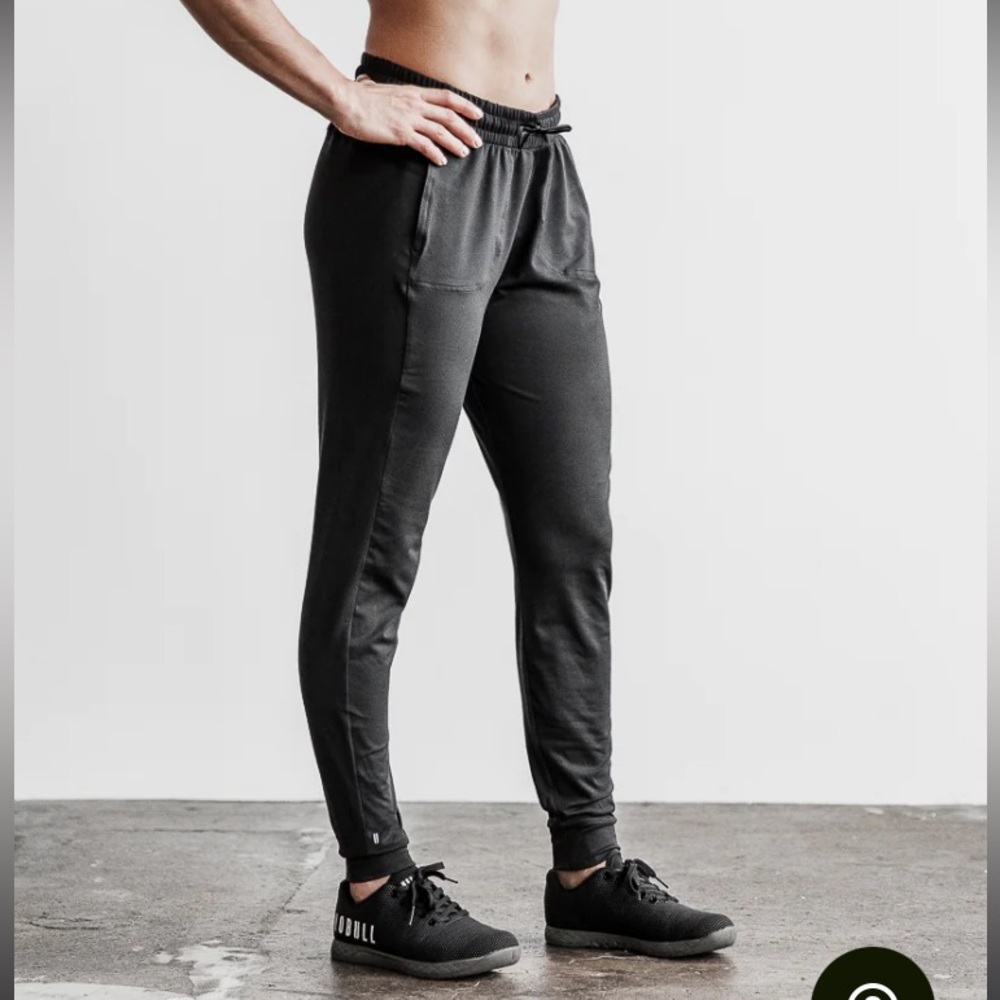 NoBull women’s joggers in black size XS